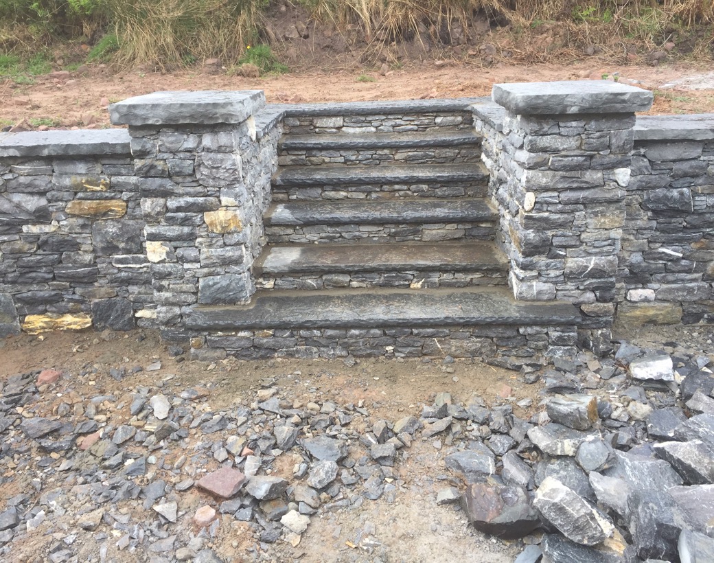 Dry limestone wall Steps in Stonework